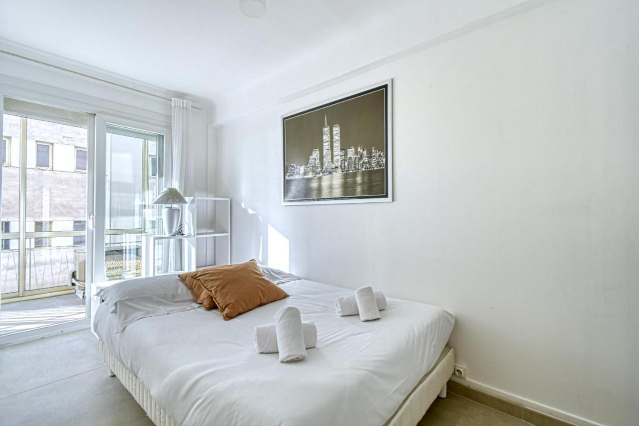 Guestready - Sunny Apartment With Magnificent View Of Plage Du Midi Beach Cannes Exterior photo